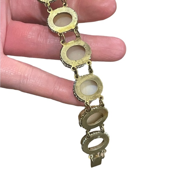 Vintage silver gold wash shell cameo ornate link bracelet - Picture 12 of 13